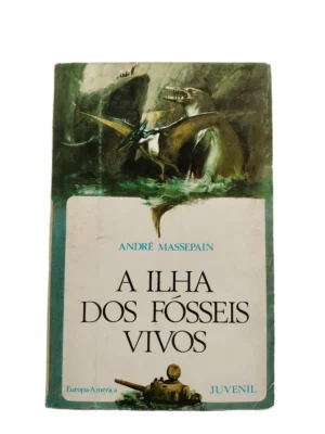 Capa do livro A Ilha dos Fósseis Vivos de André Massepain.
