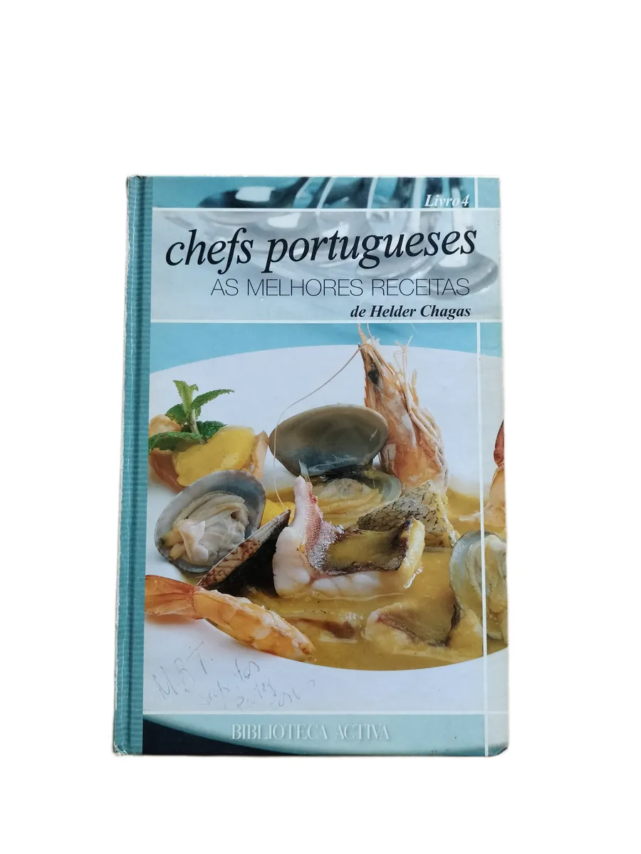 as melhores receitas de helder chagas capa Capa do livro As Melhores Receitas de Hélder Chagas.