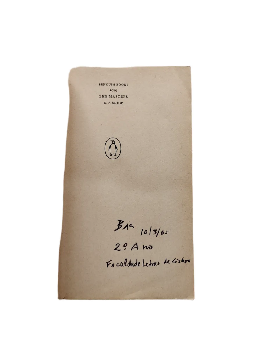 the masters c p snow assinatura de posse Assinatura de posse do livro The Masters de C. P. Snow.