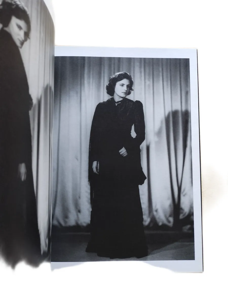 amalia sempre silva nogueira pagina Página do livro Amália Sempre de Silva Nogueira.