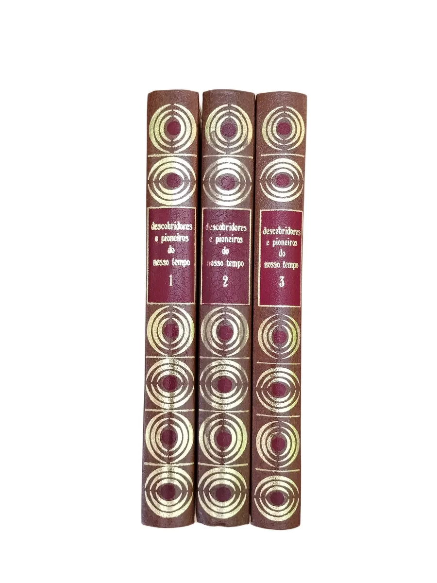 descobridores e pioneiros do nosso tempo i ii e iii lombadas Lombadas dos livros Descobridores e Pioneiros do Nosso Tempo I, II e III.