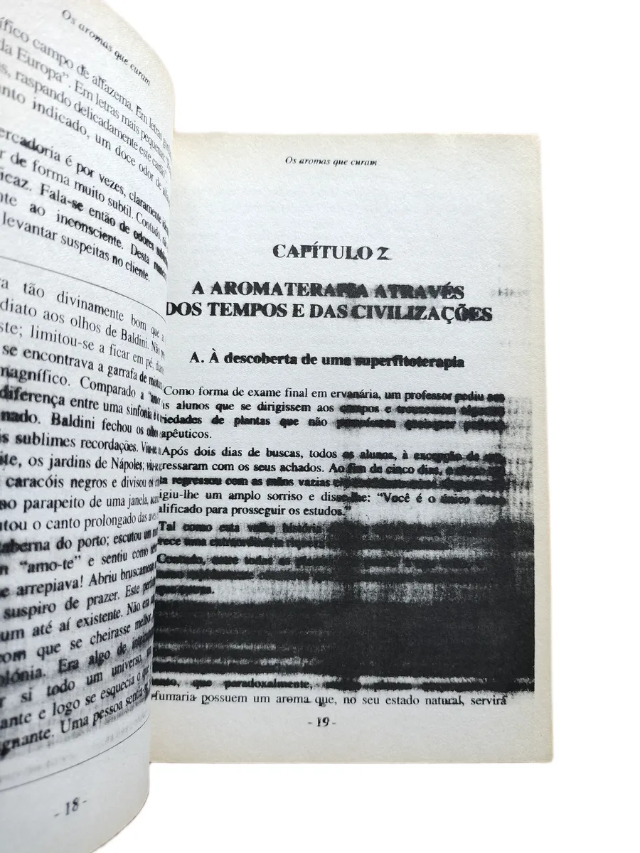 os aromas que curam jocelyne aubry pagina Página manchada do livro Os Aromas que Curam de Jocelyne Aubry.